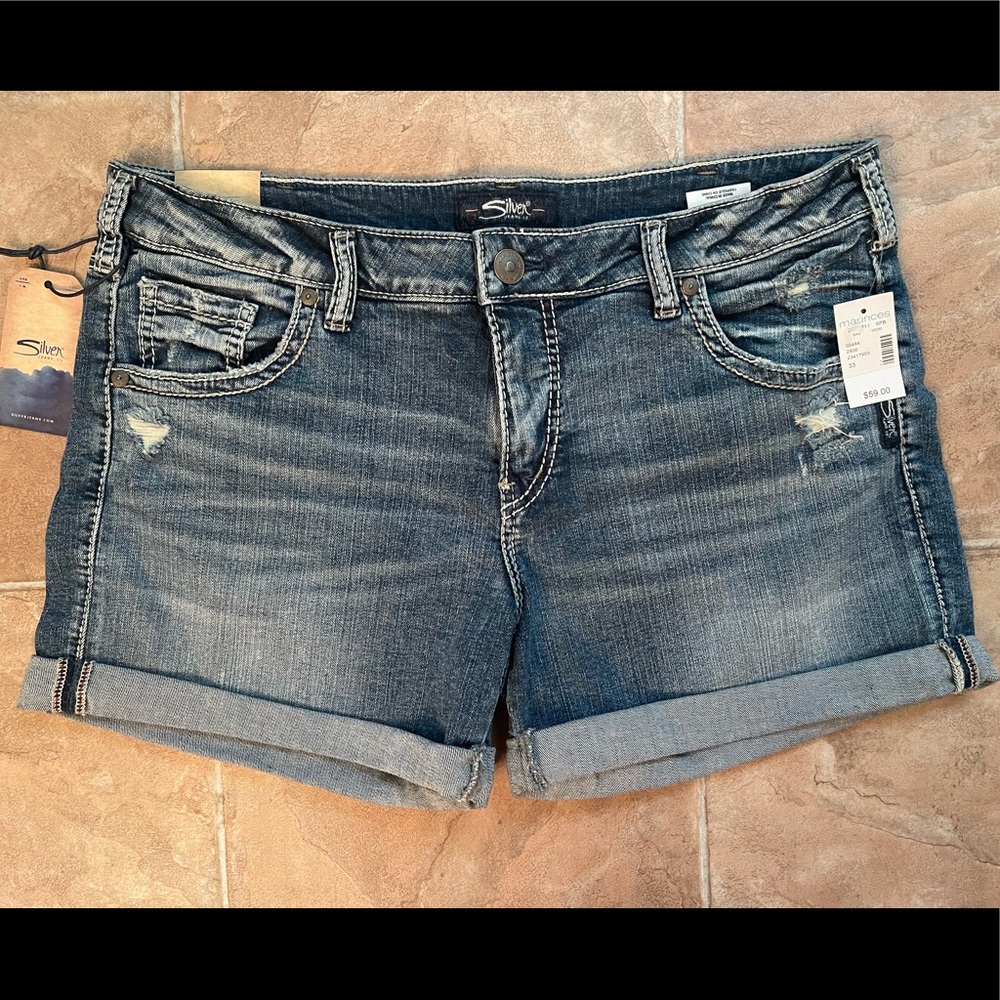 Silver Jeans Denim Sam Shorts NWT size 33